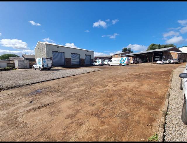 663M² WAREHOUSE FOR SALE IN KULEKA